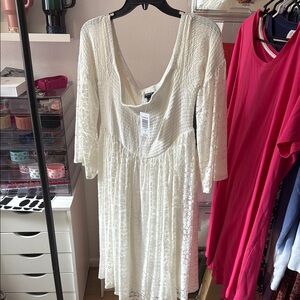 Torrid Ivory Lace smocked dress 3/4 Sleeve